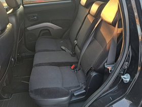 2011 Model Mitsubishi Outlander Dizel Transmision Manuale SUV - Crossover 216.400 km - Në Shitje | Foto 10