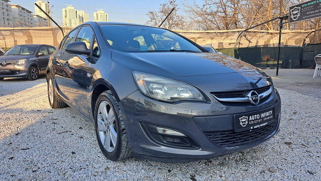 Opel Astra 2012 | Satılık | 6.399 € | Üsküp Kisela Voda | Fotoğraf 1