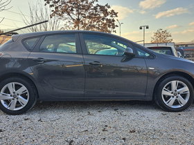 2012 Model Opel Astra Dizel Transmision Manuale Hatchback 208.800 km - Në Shitje | Foto 5