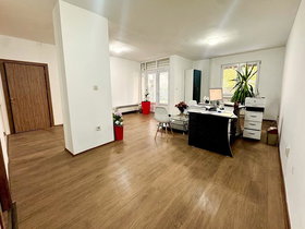 Üsküp Aerodrom, 4 Oda, 83 m² Eşyasız Apartman Dairesi - Satılık