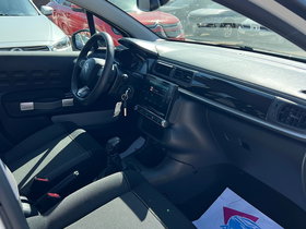 2020 Model Citroen C3 Petrol Manual Transmission Hatchback 130,000 km - For Sale | Photo 9