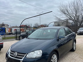 2010 Model Volkswagen Jetta Diesel Manual Transmission Sedan 223,000 km - For Sale | Photo 2
