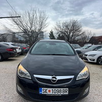 2011 Model Siyah Opel Astra Van Station Wagon Manuel Vites 199000 km Satılık