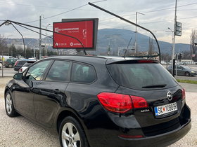 2011 Model Opel Astra Van Diesel Manual Transmission Station Wagon 199,000 km - For Sale | Photo 4