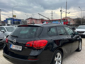 2011 Model Opel Astra Van Diesel Manual Transmission Station Wagon 199,000 km - For Sale | Photo 6