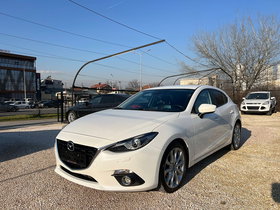 2014 Model Mazda 3 Diesel Manual Transmission Hatchback 230,000 km - For Sale | Photo 2