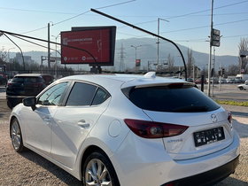 2014 Model Mazda 3 Diesel Manual Transmission Hatchback 230,000 km - For Sale | Photo 4
