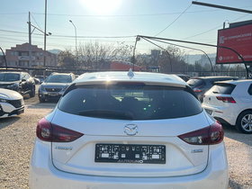 2014 Model Mazda 3 Diesel Manual Transmission Hatchback 230,000 km - For Sale | Photo 5