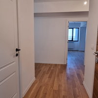 Скопје Центар: 3-собен 85 m² Без намештај Стан - На Продажба