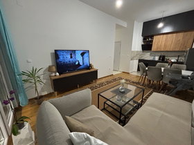 Petrovec, 2 Rooms, 100 m² Luxury Furnished Apartment - For Sale