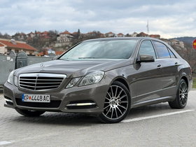 2011 Model Mercedes-Benz E Diesel Automatic Transmission Sedan 217,000 km - For Sale
