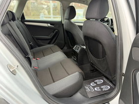 2011 Model Audi A4 Diesel Manual Transmission Station Wagon 204,000 km - For Sale | Photo 13