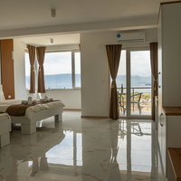 Ohrid: 5-room 40 m² Luxury Furnished Commercial Property - Daily Rental