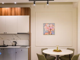 Skopje Centar, 2 Rooms, 45 m² Luxury Furnished Apartment - Daily Rental | Photo 6