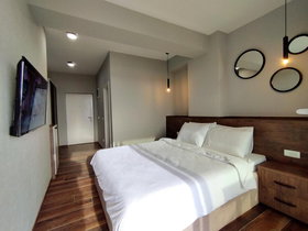 Ohrid, 6 Rooms, 20 m² Luxury Furnished Apartment - Daily Rental | Photo 19