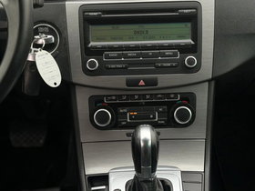 2012 Model Volkswagen Passat Variant Diesel Automatic Transmission Station Wagon 198,000 km - For Sale | Photo 8