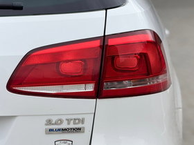 2012 Model Volkswagen Passat Variant Diesel Automatic Transmission Station Wagon 198,000 km - For Sale | Photo 17
