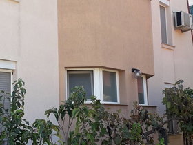 Skopje Kisela Voda, 7 Rooms, 400 m² Furnished Detached House - For Sale | Photo 2