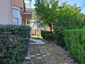 Skopje Kisela Voda, 7 Rooms, 400 m² Furnished Detached House - For Sale | Photo 5
