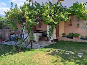 Skopje Kisela Voda, 7 Rooms, 400 m² Furnished Detached House - For Sale | Photo 6