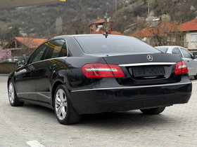 2010 Model Mercedes-Benz E Diesel Automatic Transmission Sedan 263,000 km - For Sale | Photo 4