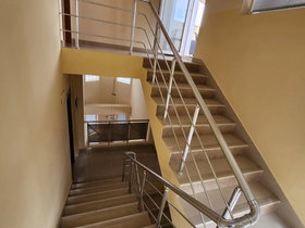 Skopje Kisela Voda, 7 Rooms, 400 m² Furnished Detached House - For Rent | Photo 5