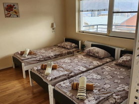 Skopje Kisela Voda, 7 Rooms, 400 m² Furnished Detached House - For Rent | Photo 11