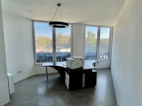 Skopje Gazi Baba, 6 Rooms, 180 m² Unfurnished Commercial Property - For Rent | Photo 3