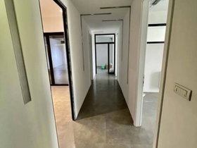 Skopje Gazi Baba, 6 Rooms, 180 m² Unfurnished Commercial Property - For Rent | Photo 6