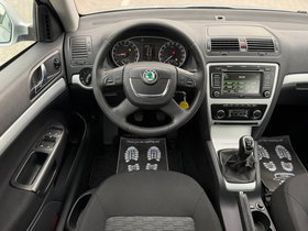 2012 Model Skoda Octavia Diesel Manual Transmission Sedan 187,000 km - For Sale | Photo 9