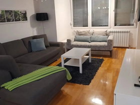 Üsküp Merkez, 3 Oda, 80 m² Eşyalı Apartman Dairesi - Kiralık