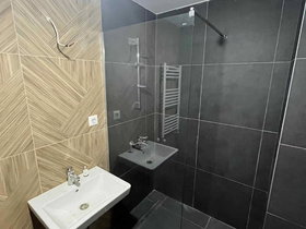 Skopje Centar, 2 Rooms, 45 m² Unfurnished Apartment - For Rent | Photo 2