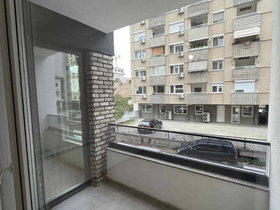 Skopje Centar, 2 Rooms, 45 m² Unfurnished Apartment - For Rent | Photo 3