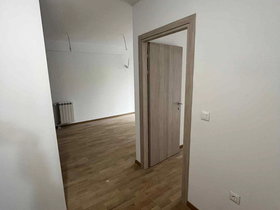 Skopje Centar, 2 Rooms, 45 m² Unfurnished Apartment - For Rent | Photo 4