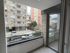 Skopje Centar, 2 Rooms, 45 m² Unfurnished Apartment - For Rent | Photo 11