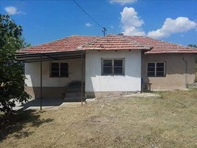 Kumanova, 3 Oda, 60 m² Eşyasız Müstakil Ev - Satılık