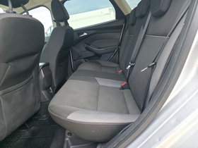 2012 Model Ford Focus Diesel Manual Transmission Station Wagon 180,000 km - For Sale | Photo 11