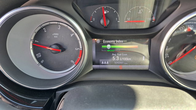 2017 Model Opel Astra Diesel Manual Transmission Hatchback 105,000 km - For Sale | Photo 1