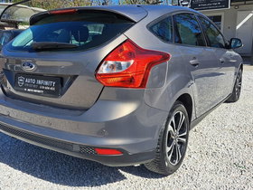2011 Model Ford Focus Diesel Manual Transmission Hatchback 185,000 km - For Sale | Photo 3