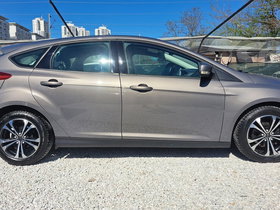 2011 Model Ford Focus Diesel Manual Transmission Hatchback 185,000 km - For Sale | Photo 4