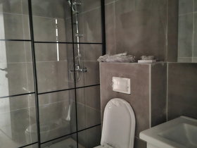 Üsküp Merkez, 3 Oda, 85 m² Eşyasız Apartman Dairesi - Satılık | Fotoğraf 2