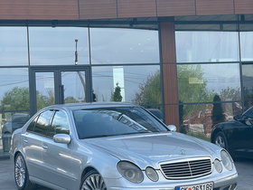 2003 Model Mercedes-Benz E Diesel Automatic Transmission Sedan 246,000 km - For Sale | Photo 6