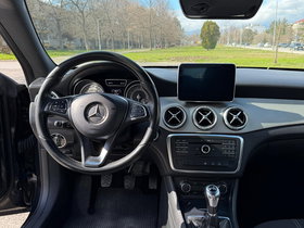 2015 Model Mercedes-Benz CLA Dizel Transmision Manuale Sedan 230.000 km - Në Shitje | Foto 17
