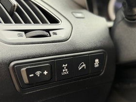 2011 Model Hyundai ix35 Diesel Manual Transmission SUV - Crossover 206,000 km - For Sale | Photo 16