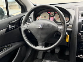 2010 Model Peugeot 407 Diesel Manual Transmission Sedan 124,000 km - For Sale | Photo 8