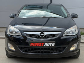 2011 Model Opel Astra Diesel Manual Transmission Hatchback 193,000 km - For Sale | Photo 2