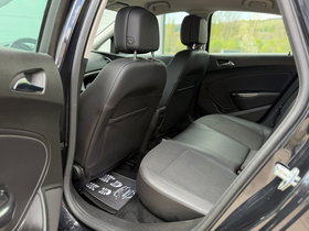 2011 Model Opel Astra Diesel Manual Transmission Hatchback 193,000 km - For Sale | Photo 12
