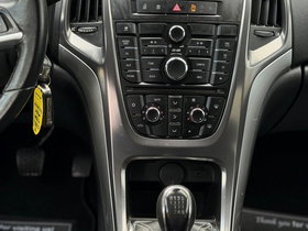 2011 Model Opel Astra Diesel Manual Transmission Hatchback 193,000 km - For Sale | Photo 14