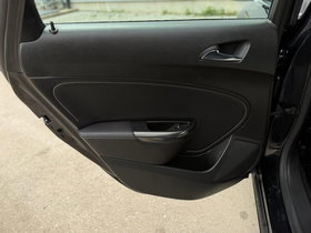 2011 Model Opel Astra Diesel Manual Transmission Hatchback 193,000 km - For Sale | Photo 17