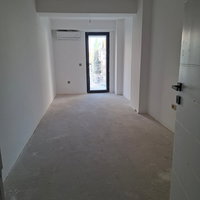 Skopje Centar: 3-room 85 m² Unfurnished Apartment - For Sale